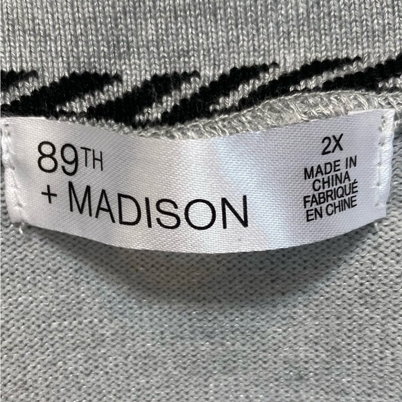 89th Madison long form cardigan size 2XL gray with black triming. - Picture 3 of 7